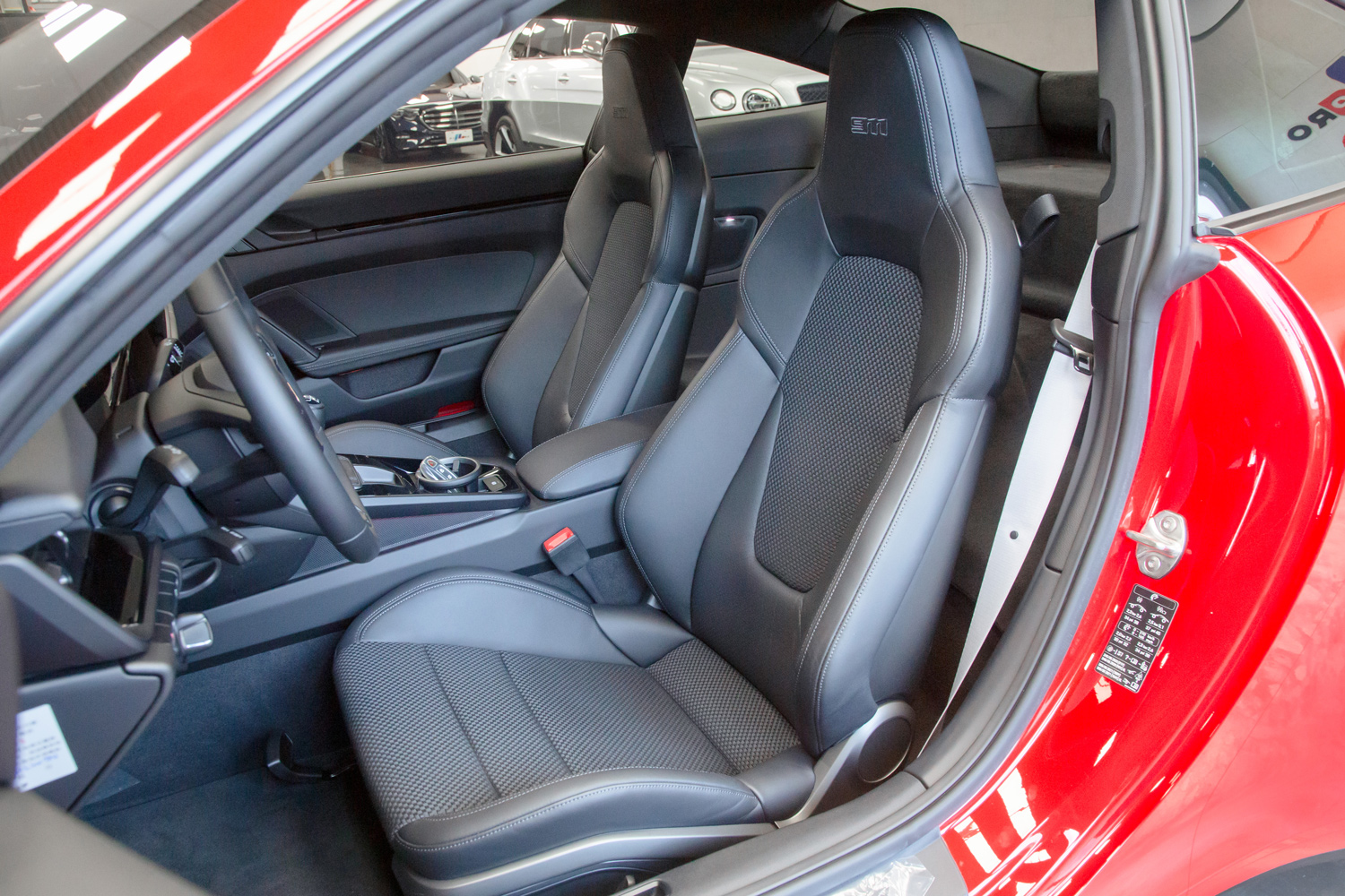 Porsche 911 Carrera