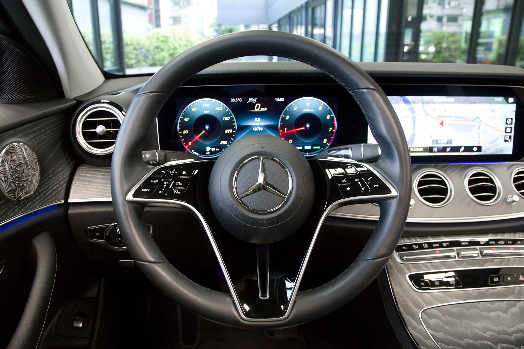 Mercedes-Benz E300 AMG