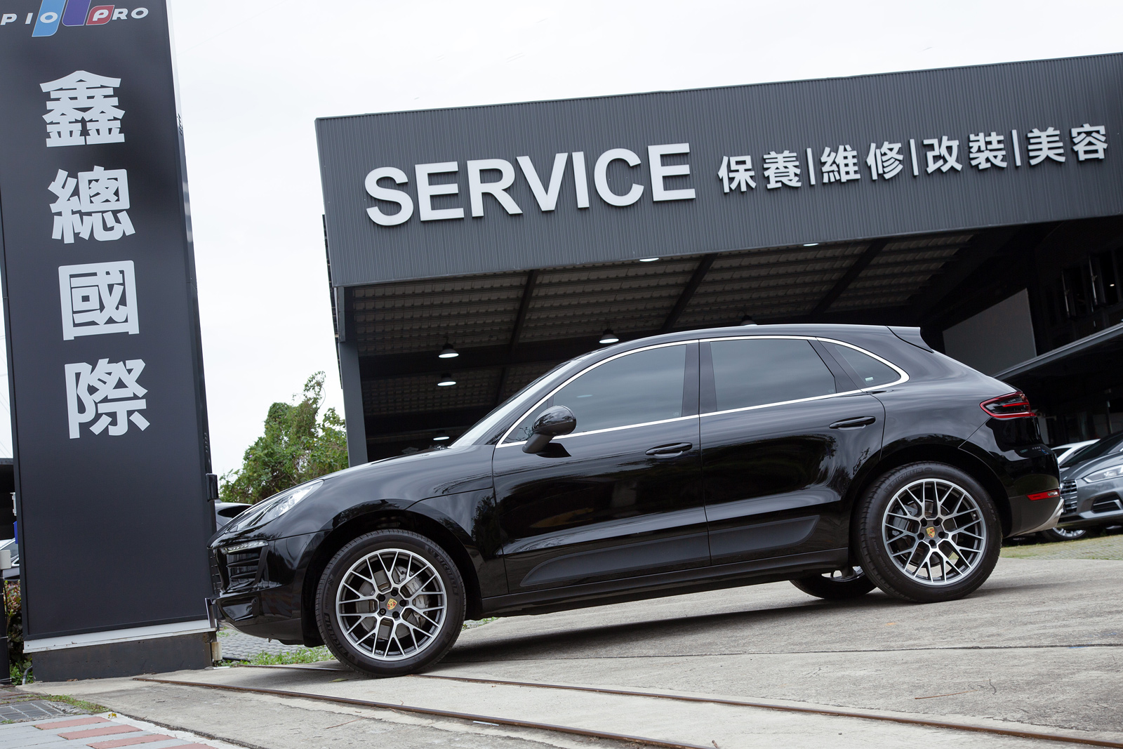 Porsche Macan