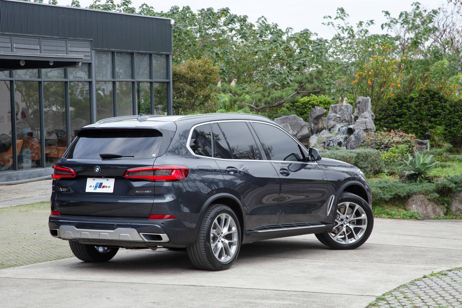 BMW xDrive40i 旗艦版