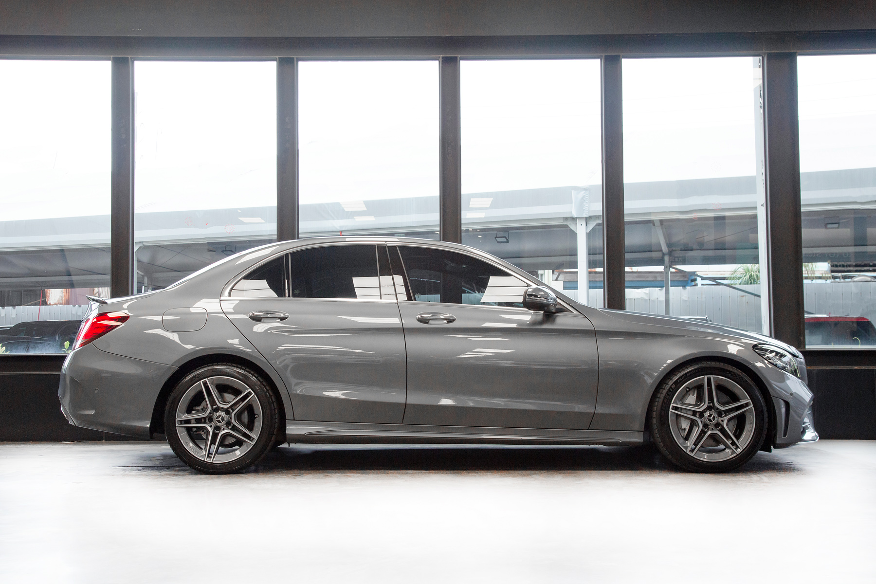 Mercedes-Benz AMG C300