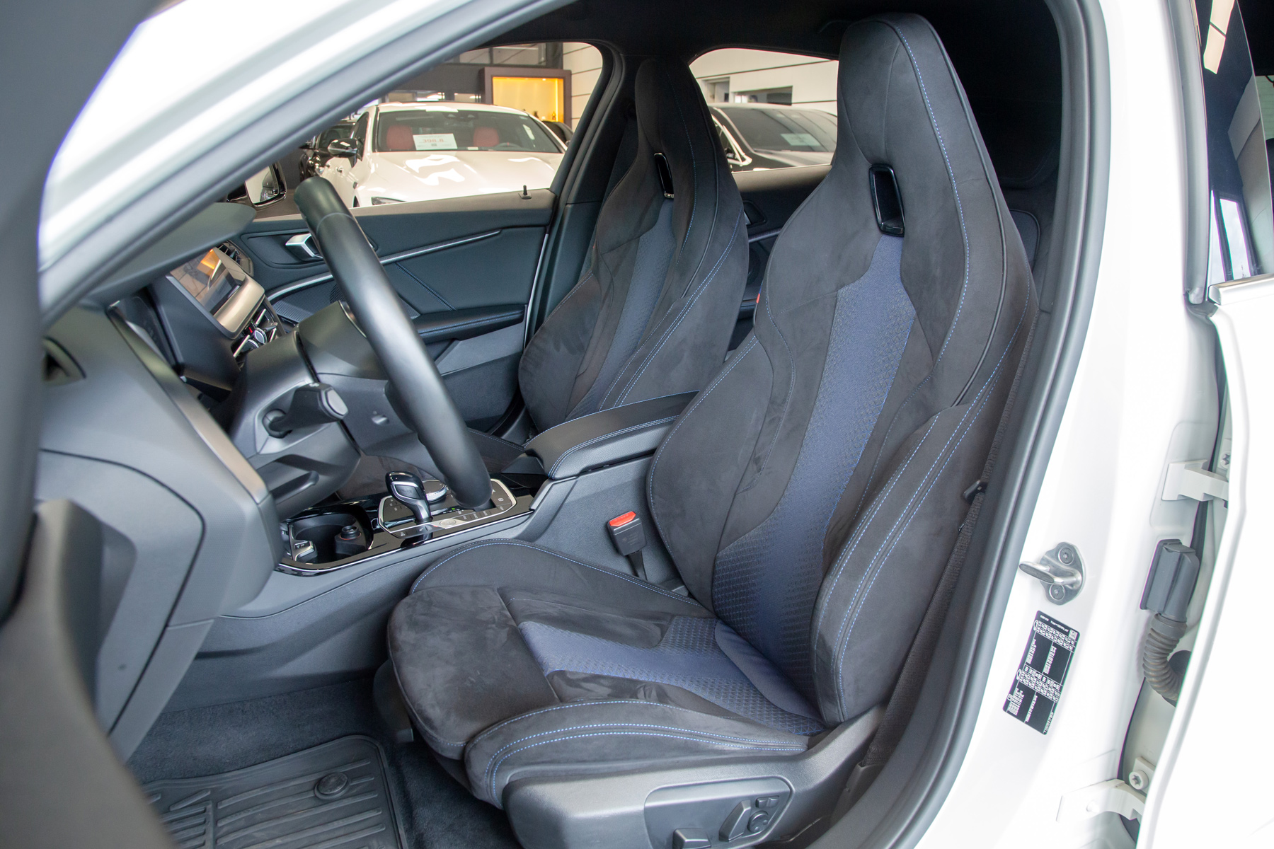 BMW 118i 運動版