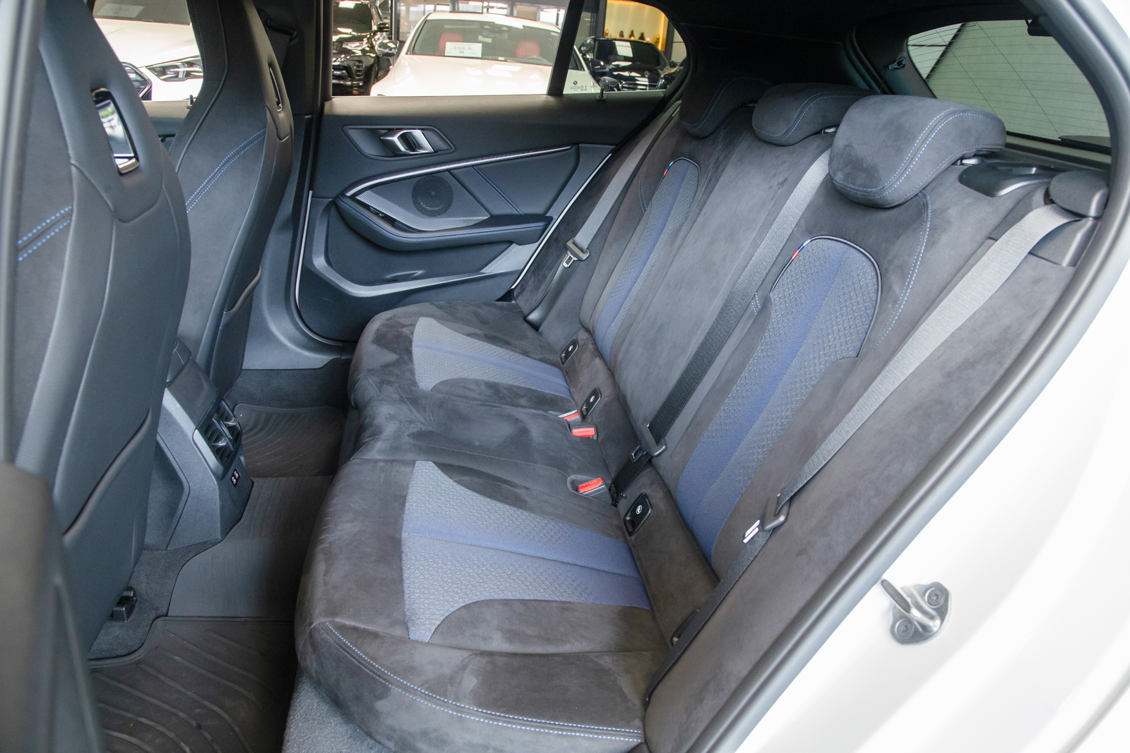 BMW 118i 運動版