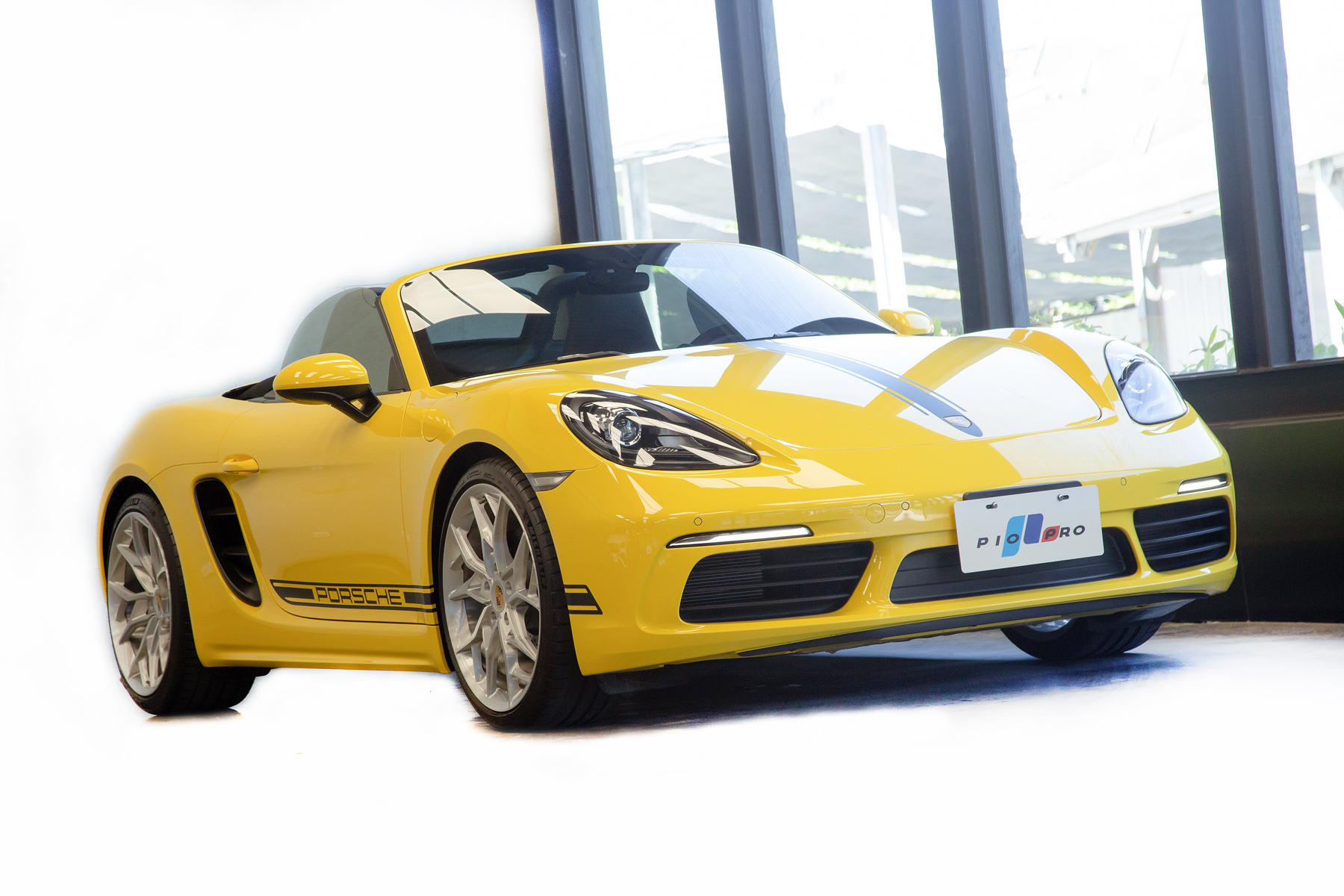 Porsche 718 Boxster