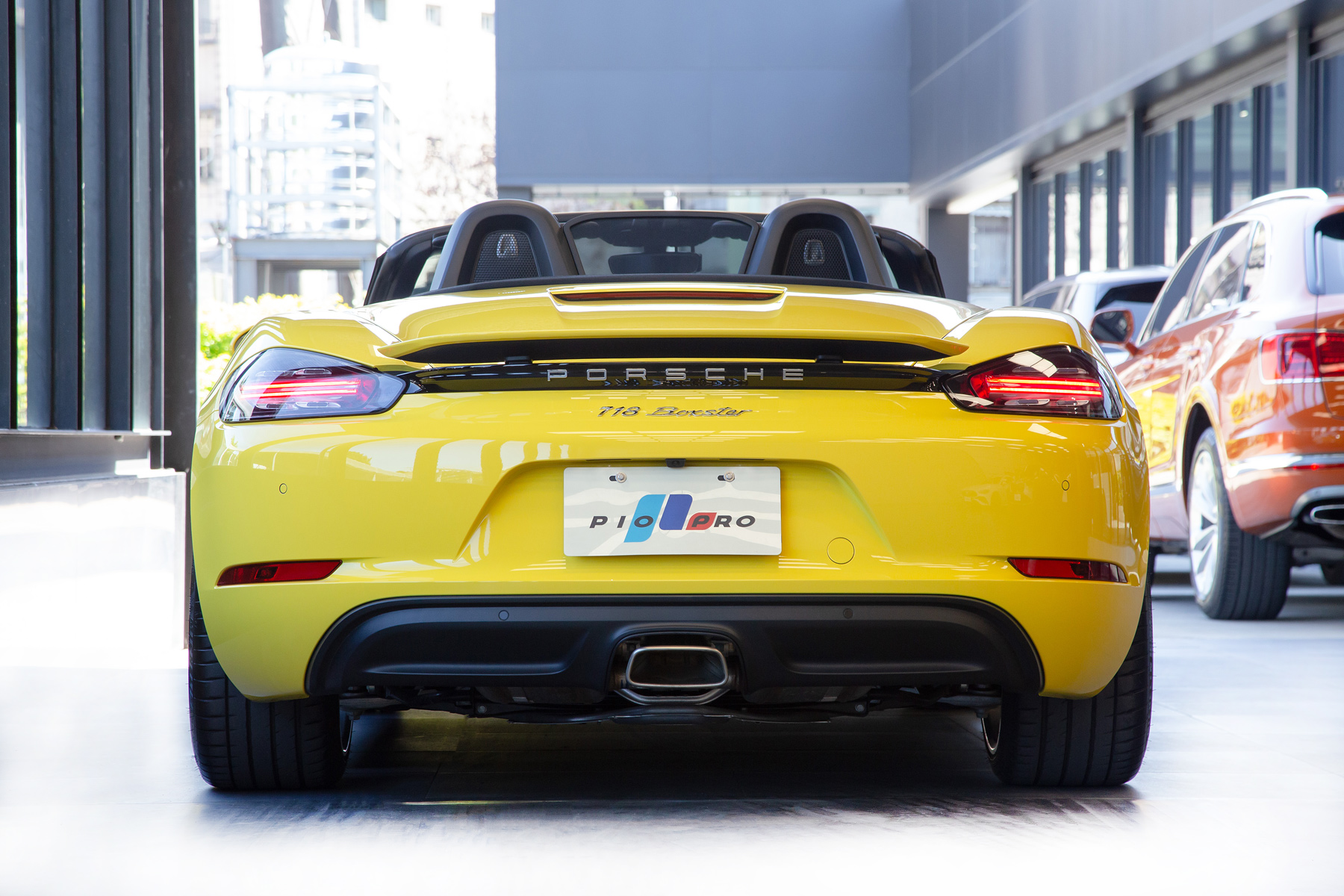 Porsche 718 Boxster