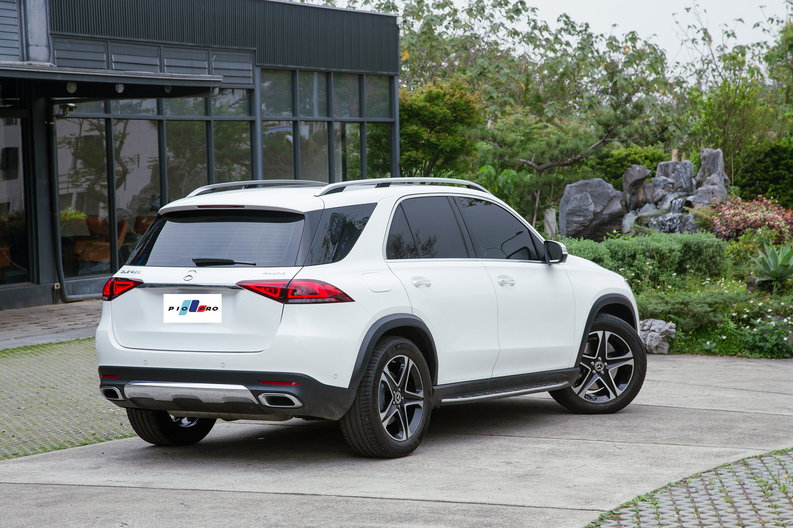 Mercedes-Benz GLE450