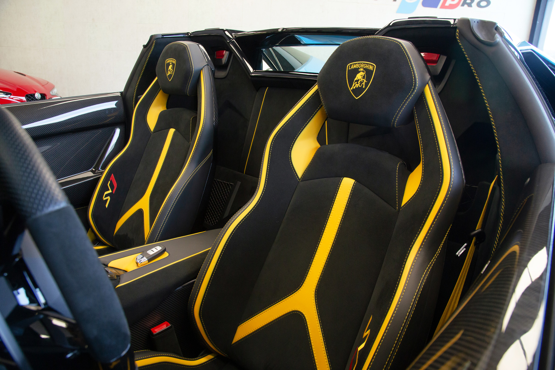 Lamborghini Aventador