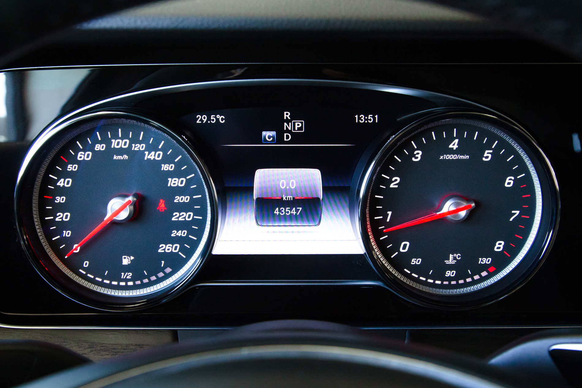 Mercedes-Benz E250 AMG