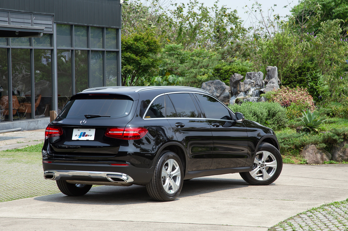 Mercedes-Benz GLC200