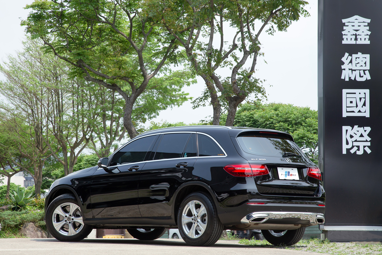 Mercedes-Benz GLC200
