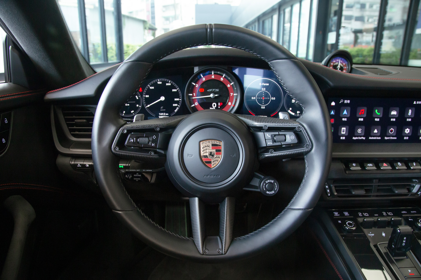 Porsche 911 Carrera GTS