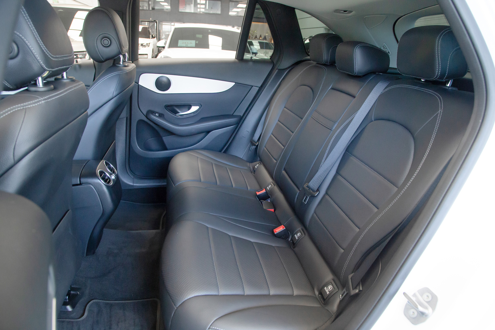 Mercedes-Benz GLC200