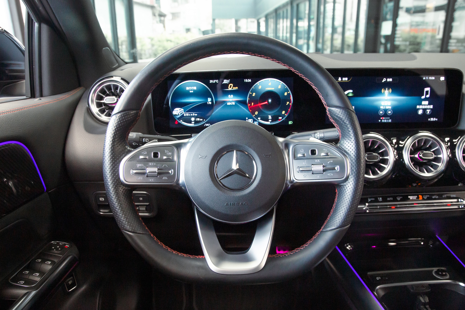 Mercedes-Benz GLA200