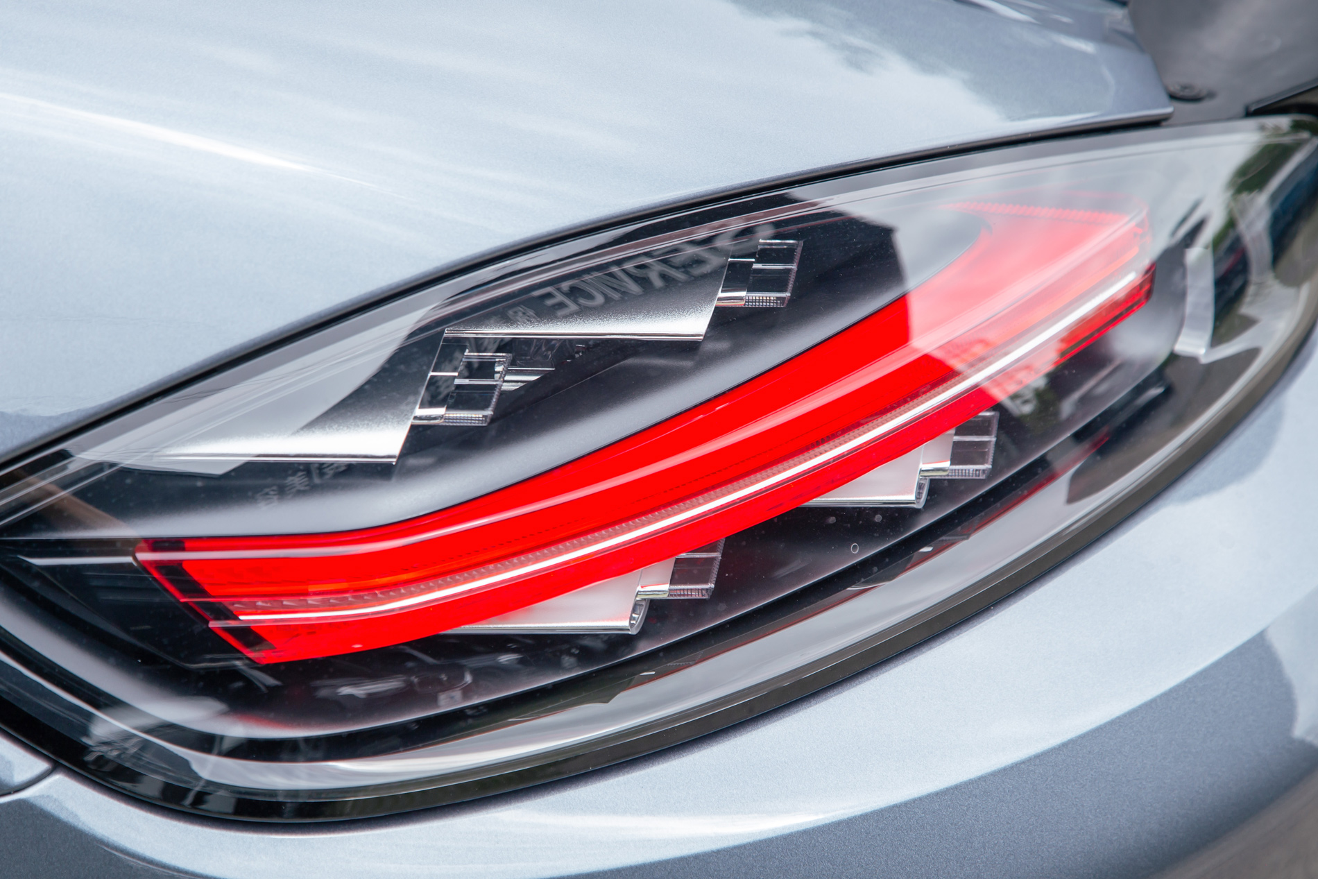 Porsche 718 Cayman