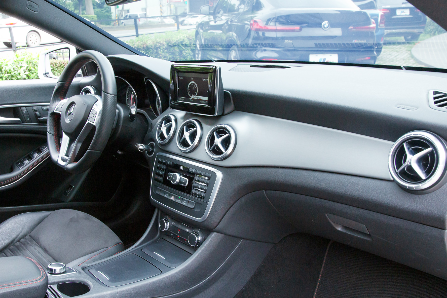 Mercedes-Benz CLA250 AMG