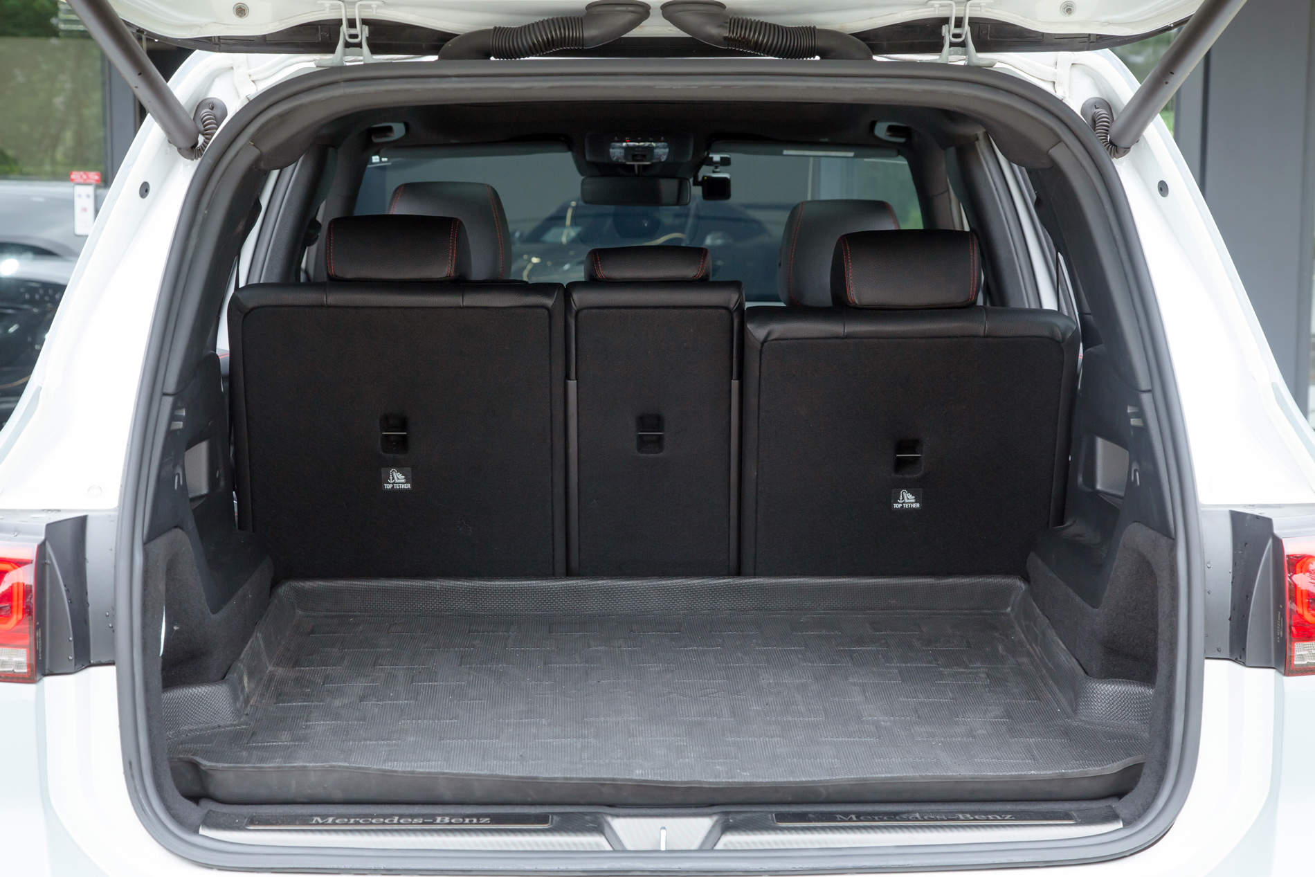 Mercedes-Benz GLB200