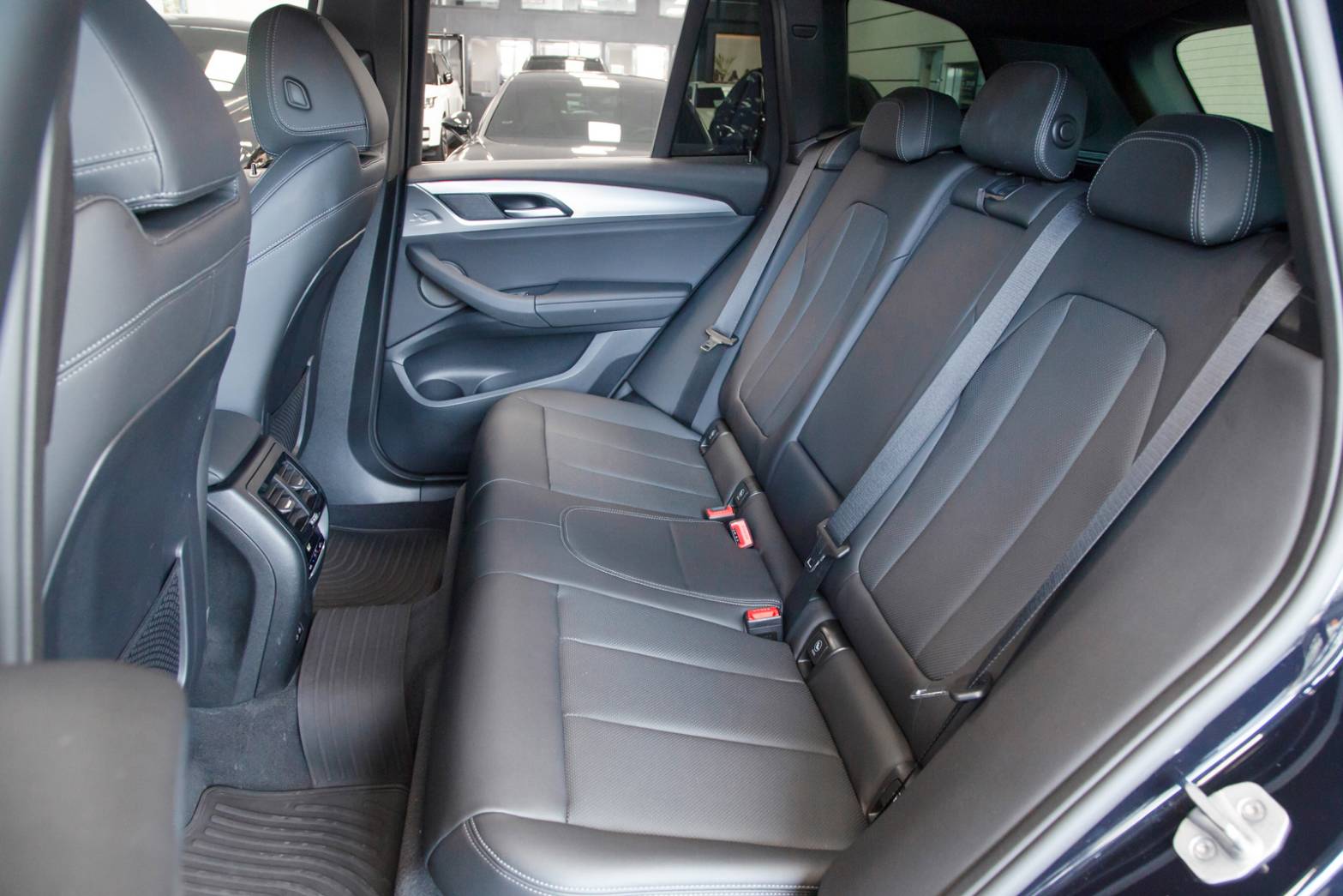 BMW xDrive20i