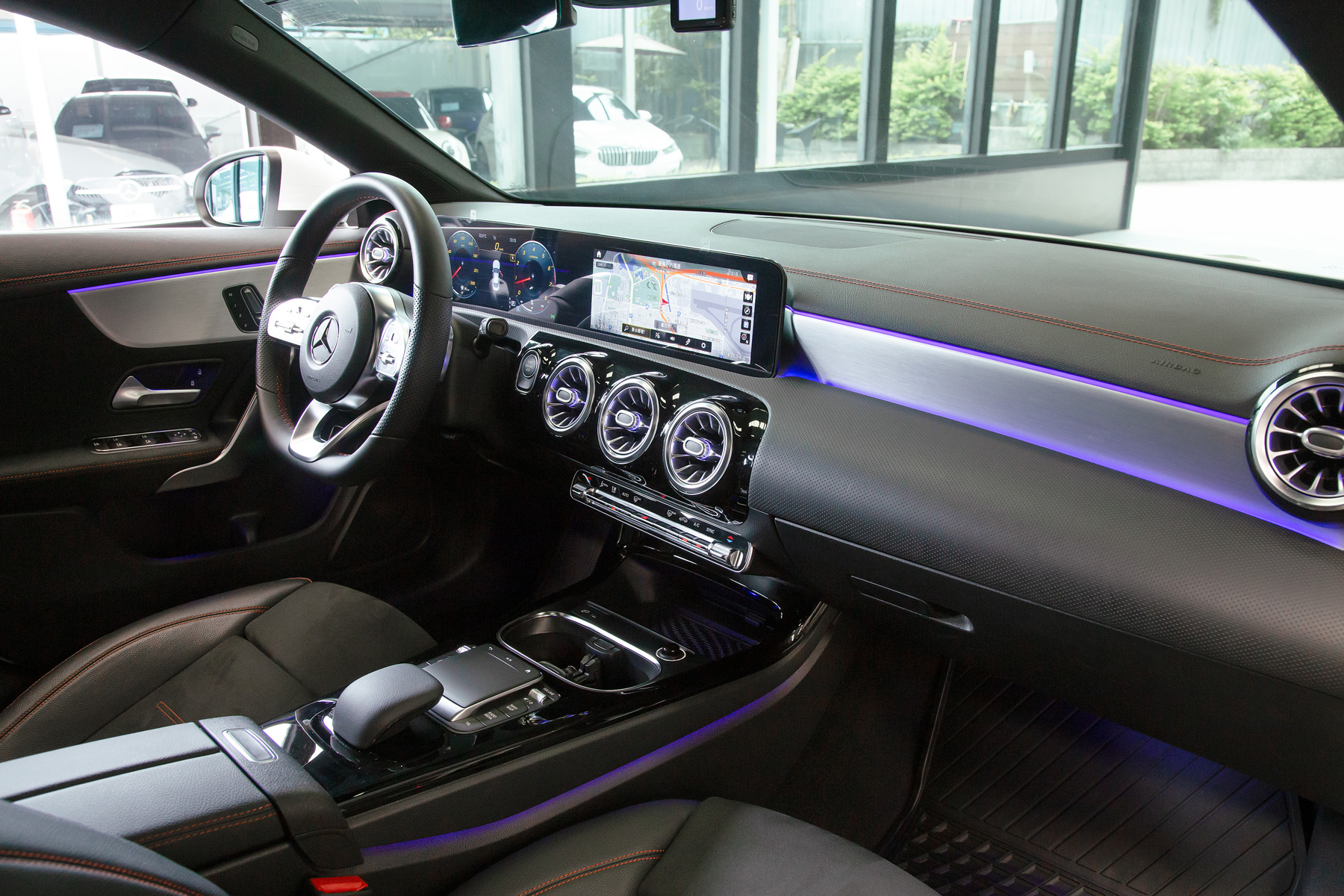 Mercedes-Benz CLA250