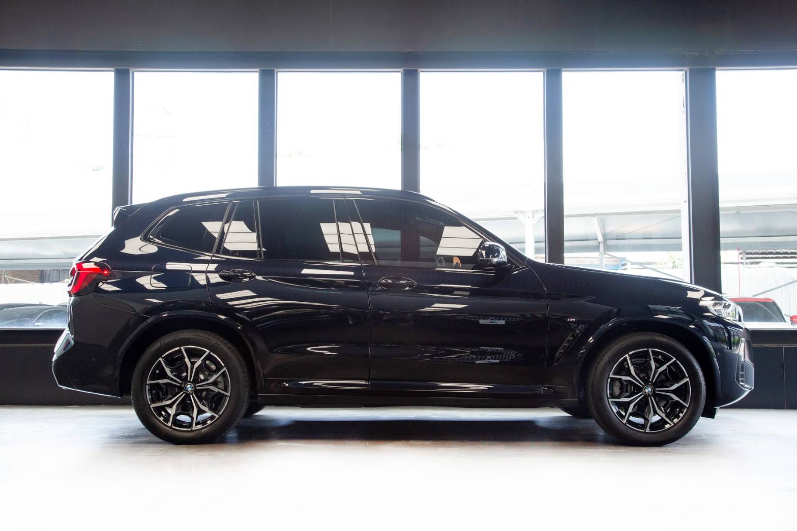 BMW xDrive20i