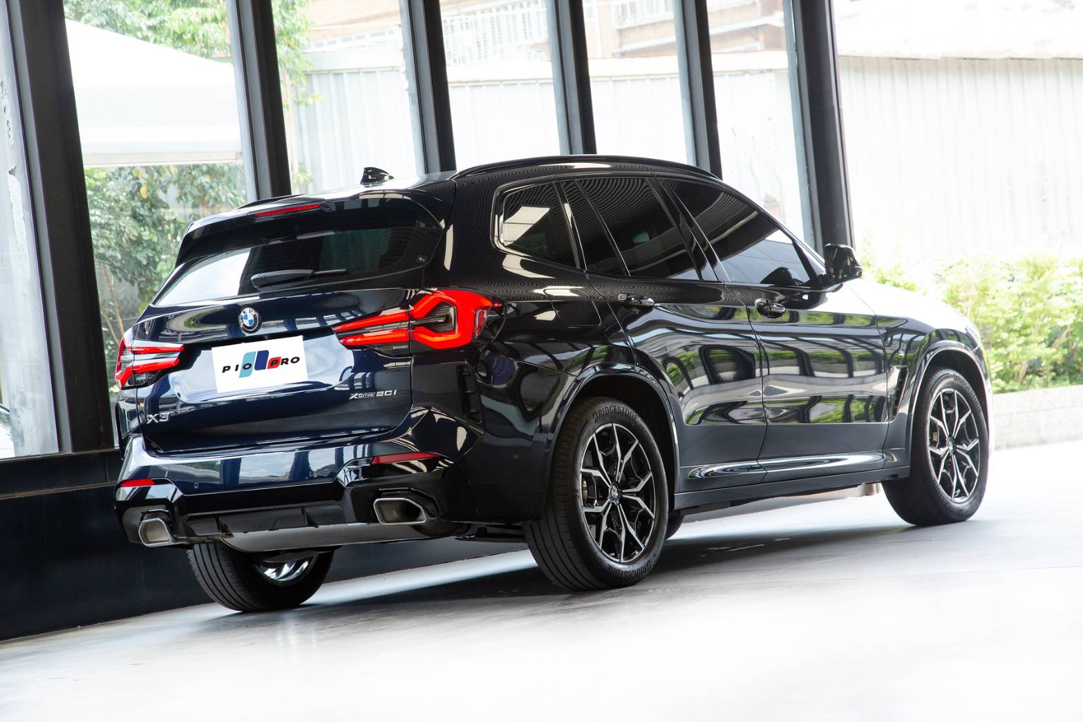 BMW xDrive20i