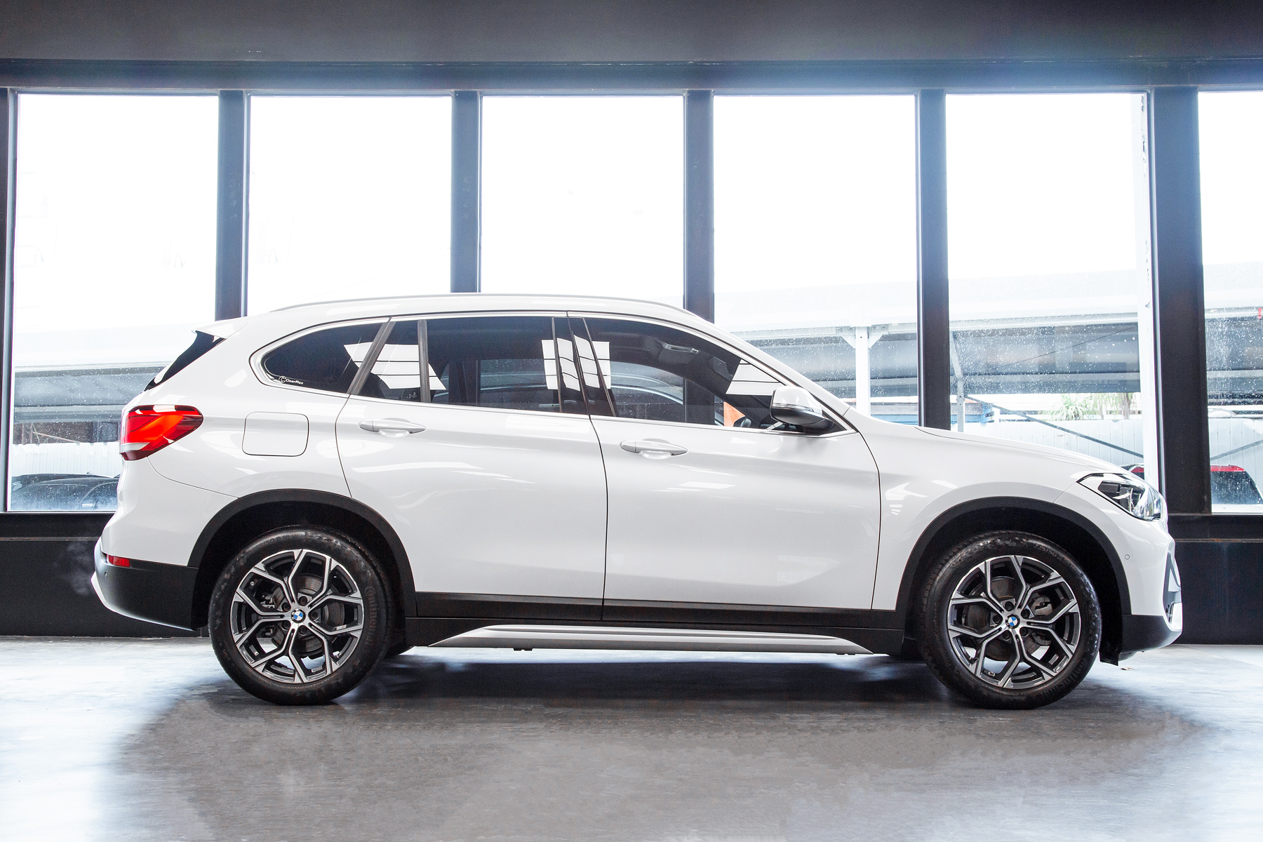 BMW sDrive18i 領航版