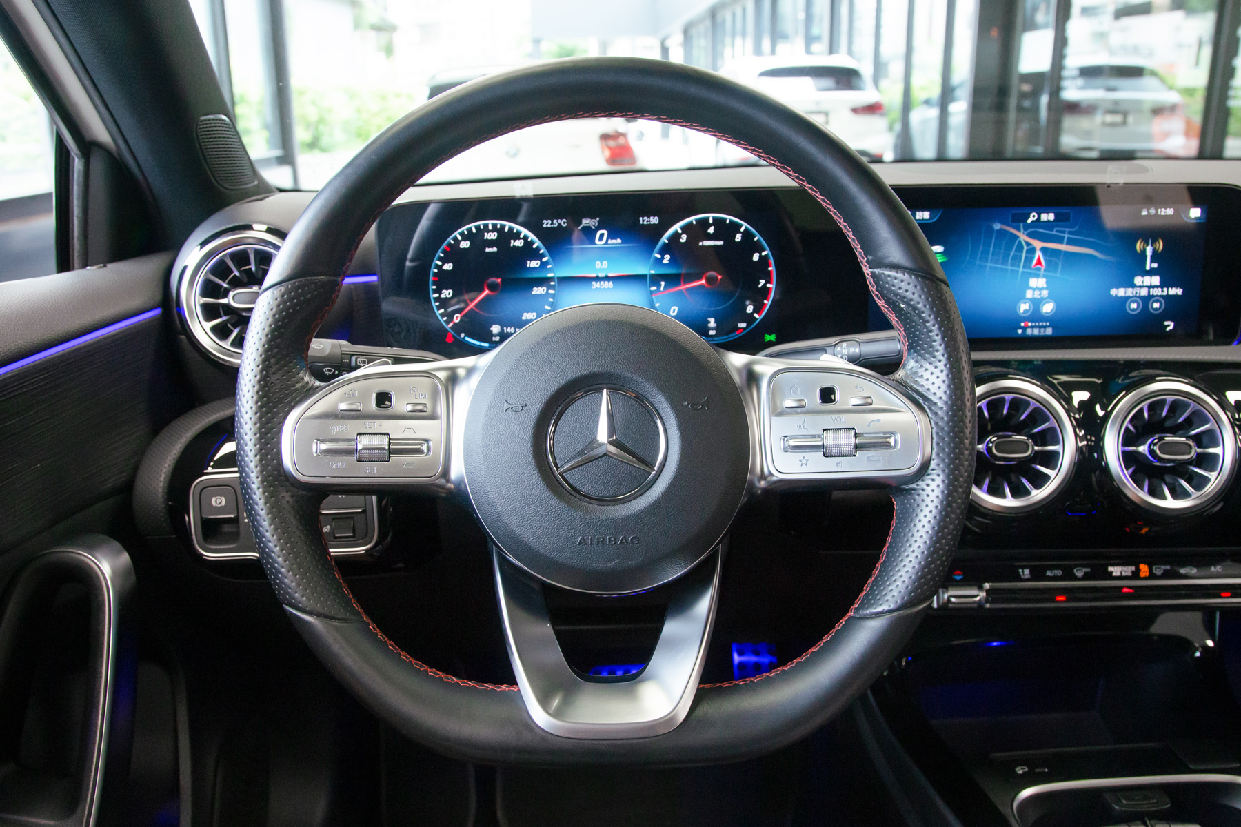 Mercedes-Benz A 180 運動版