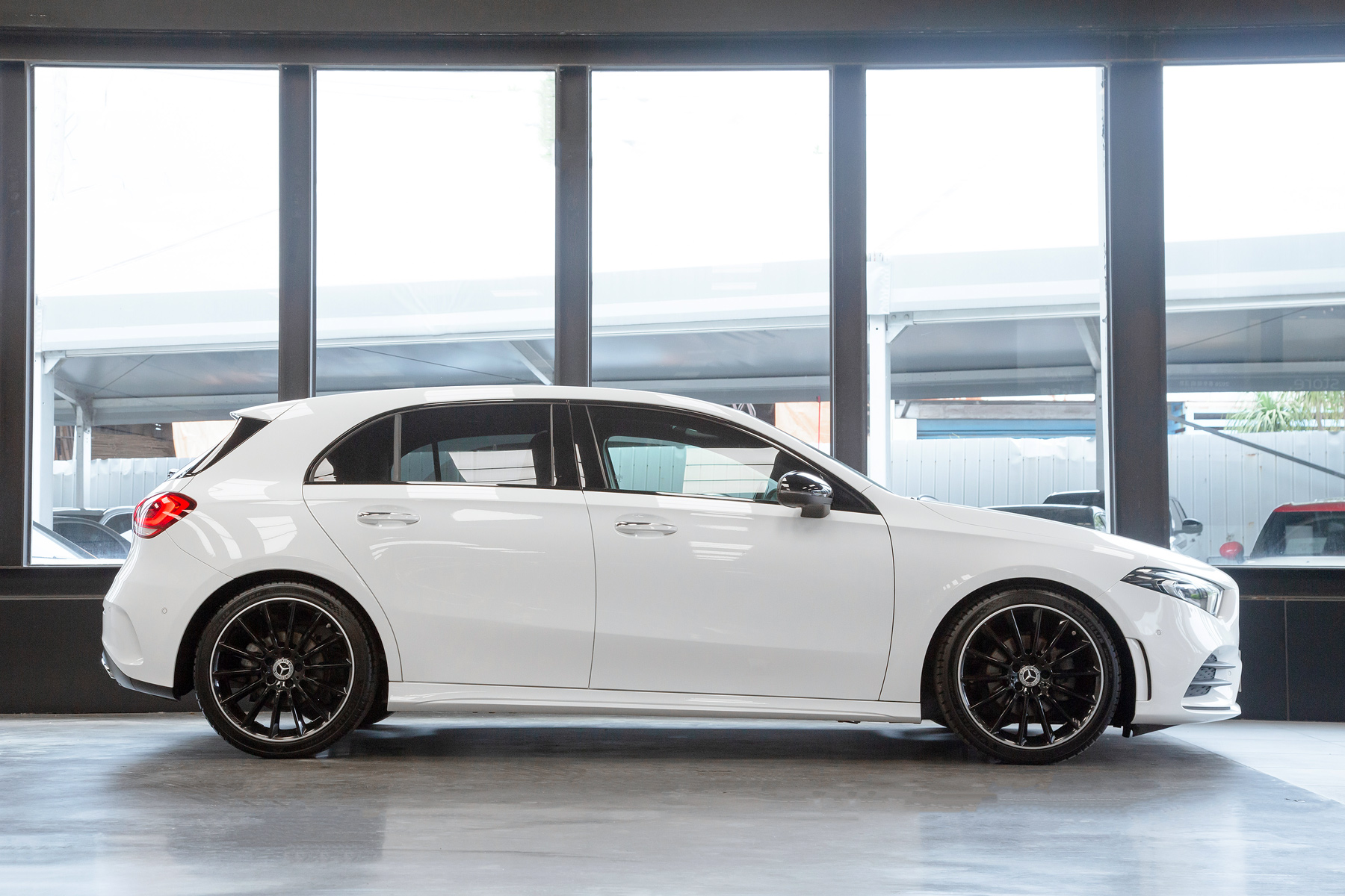 Mercedes-Benz A 180 運動版