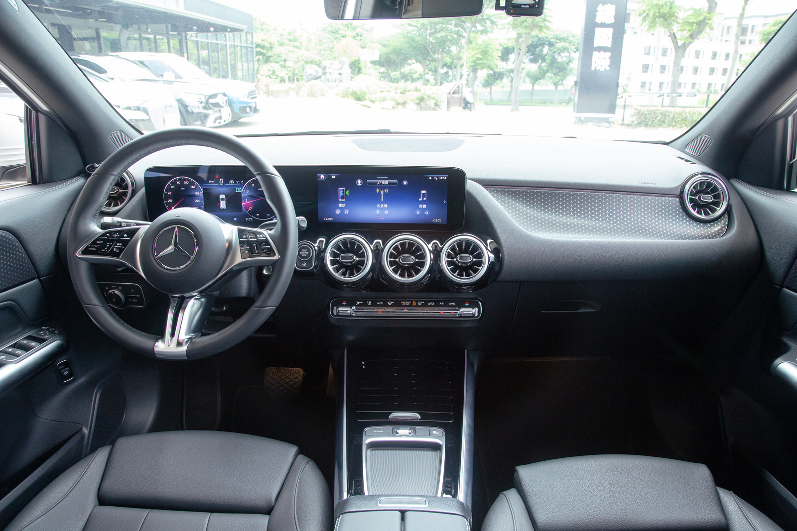 Mercedes-Benz GLA180