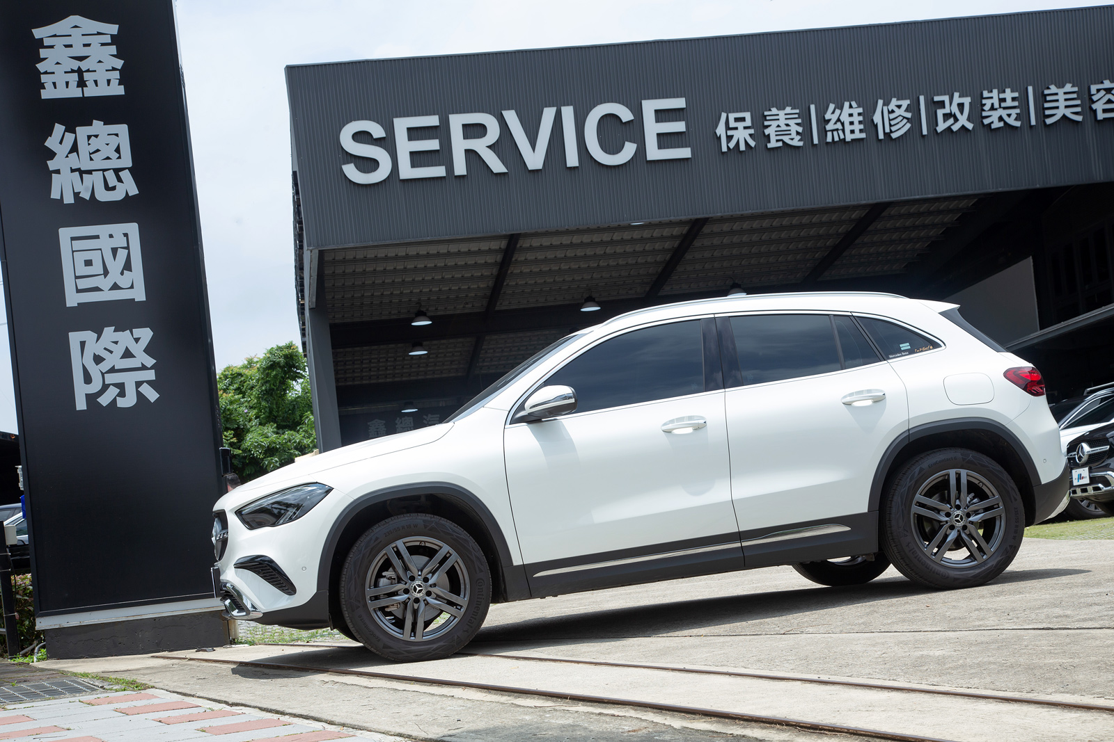 Mercedes-Benz GLA180