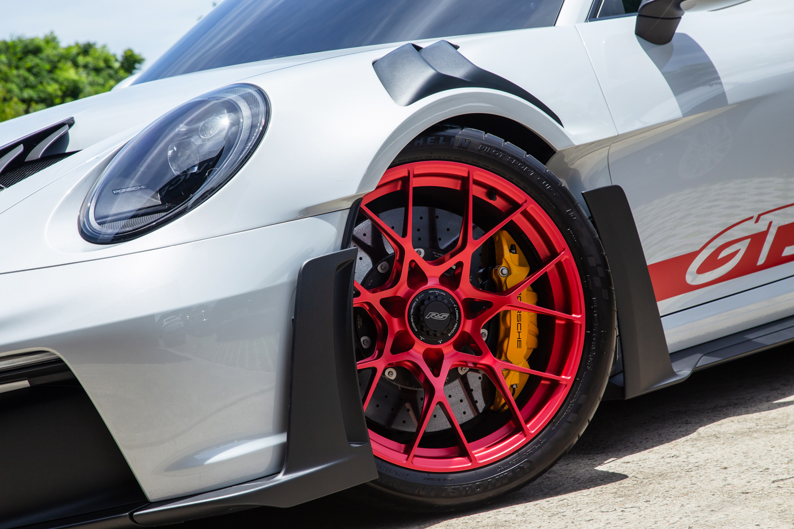 Porsche 911