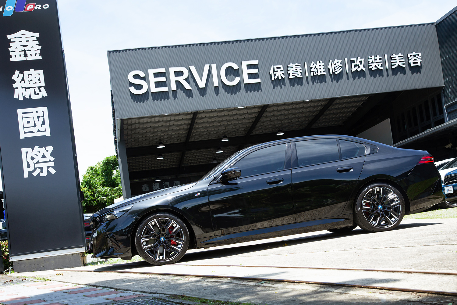 BMW M60