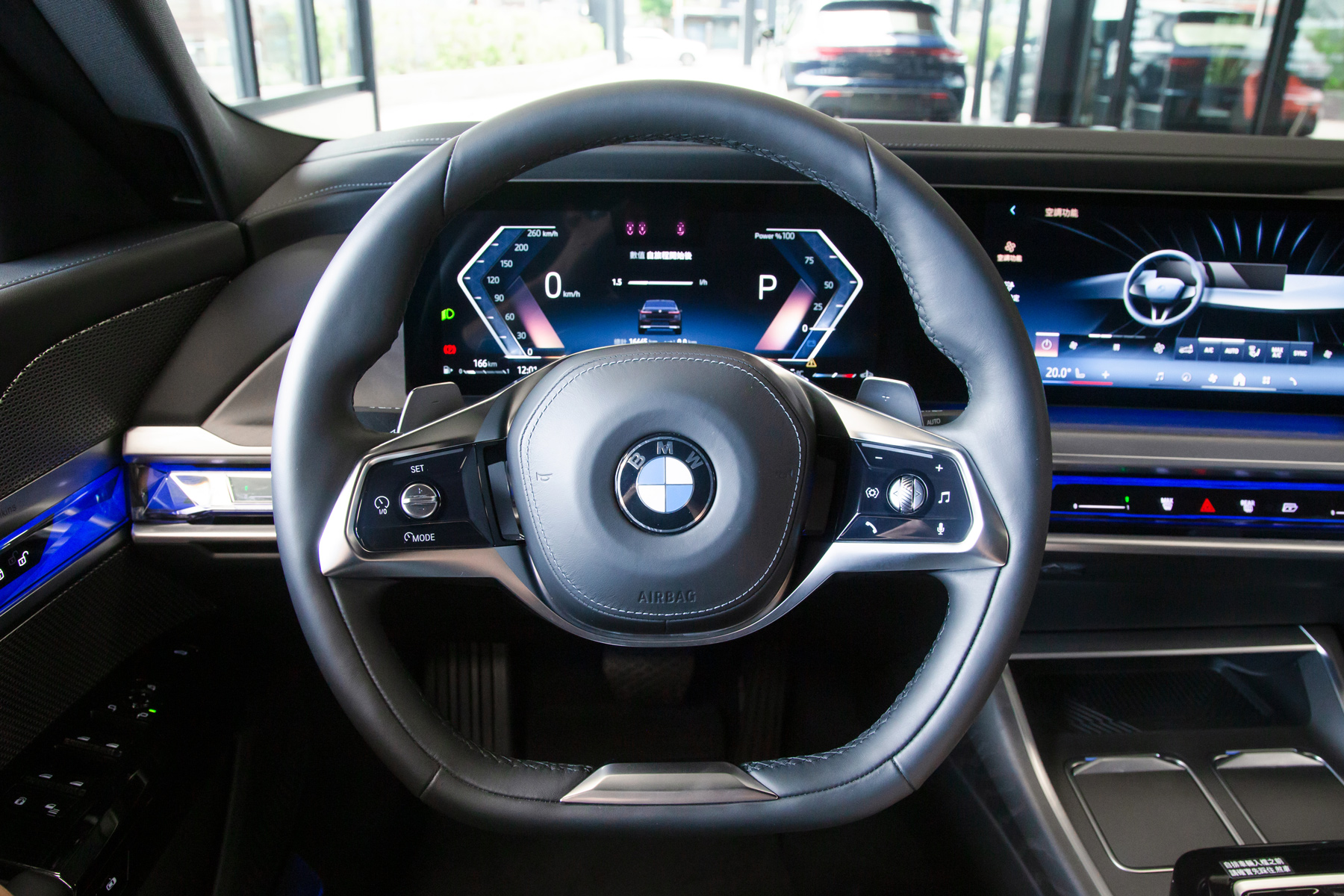 BMW 740i
