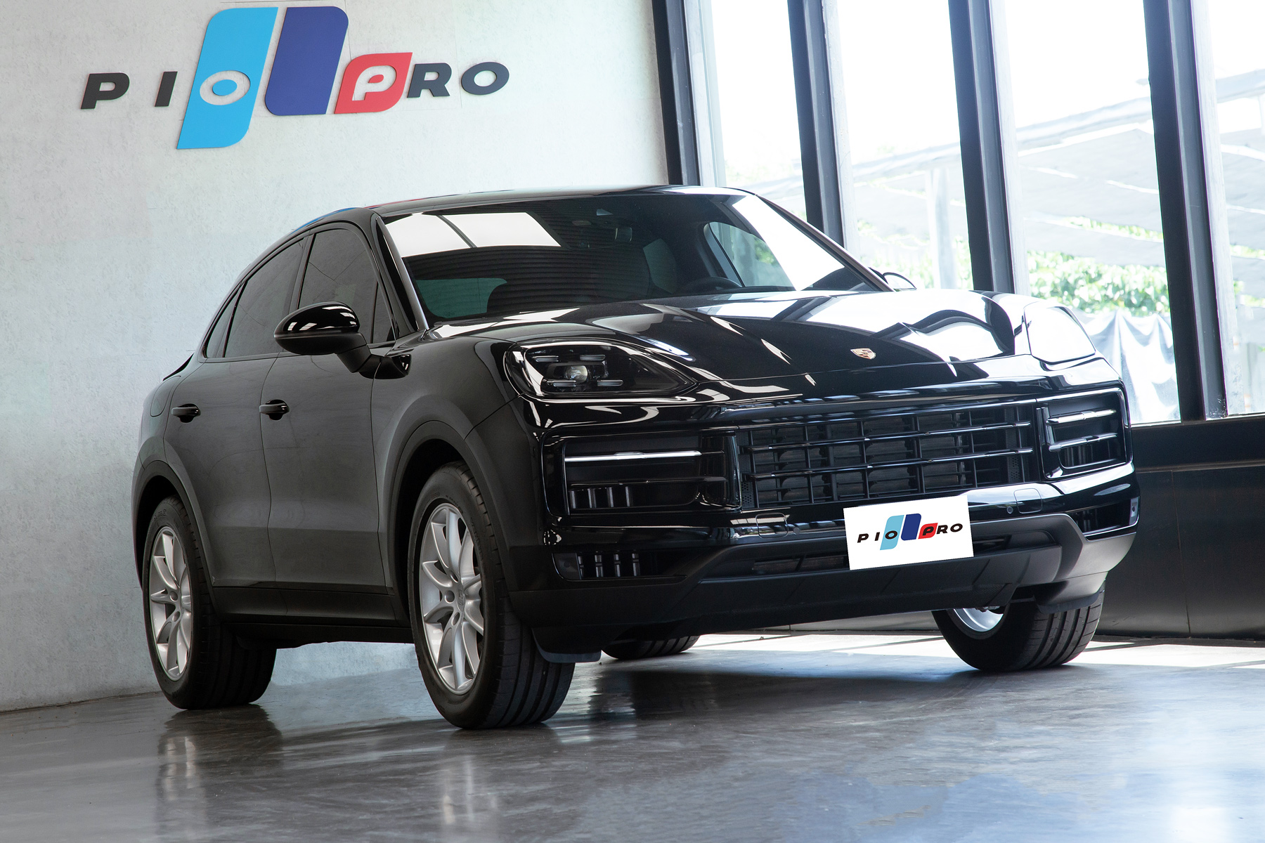 Porsche Cayenne Coupe
