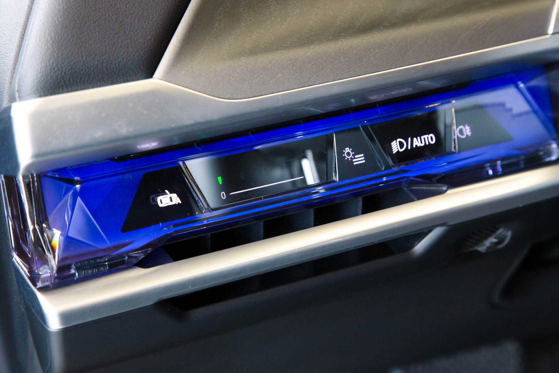 BMW 740i
