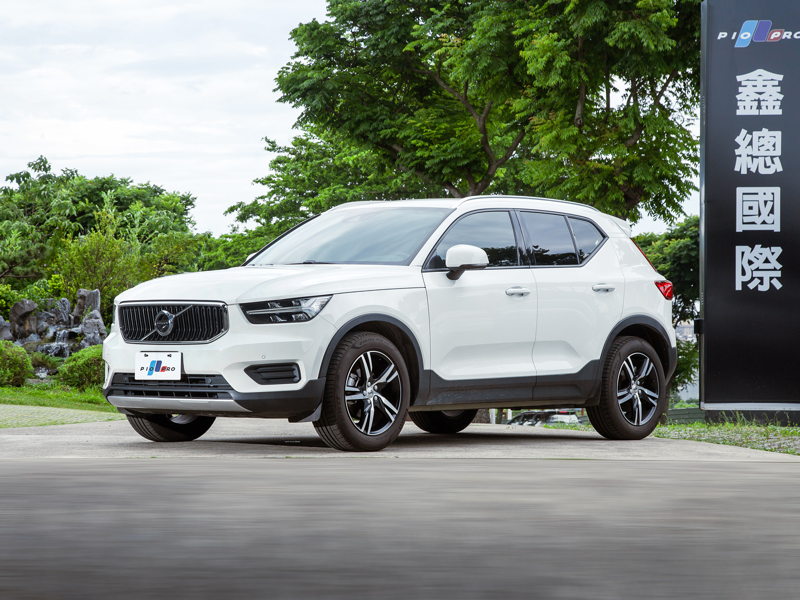 XC40