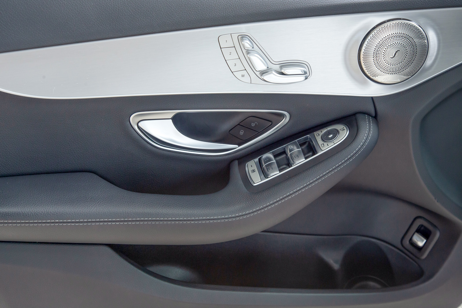 Mercedes-Benz C200