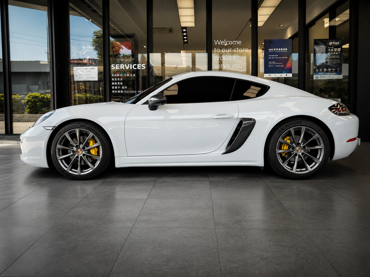 Porsche 718 Cayman