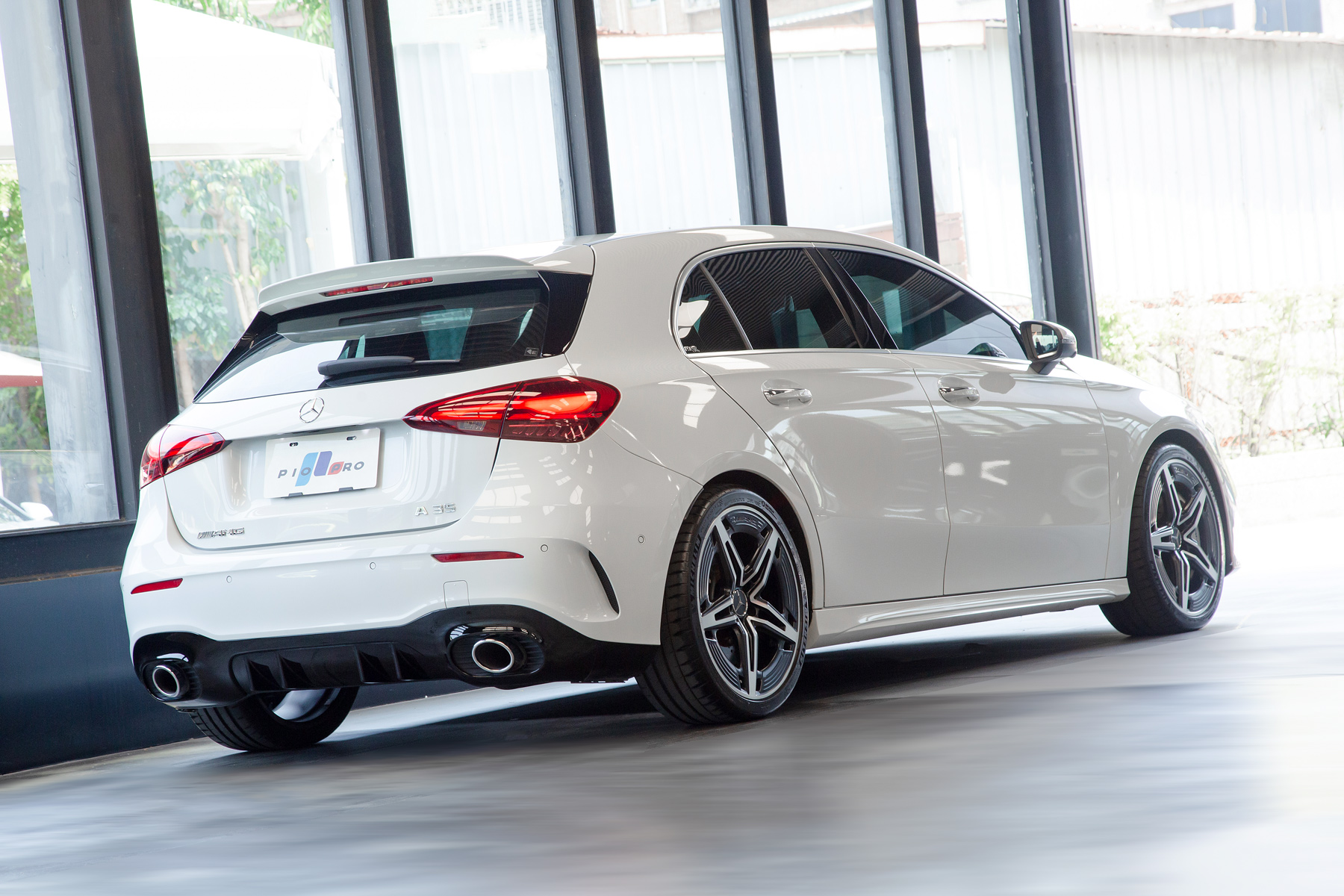 Mercedes-Benz AMG A 35 4Matic