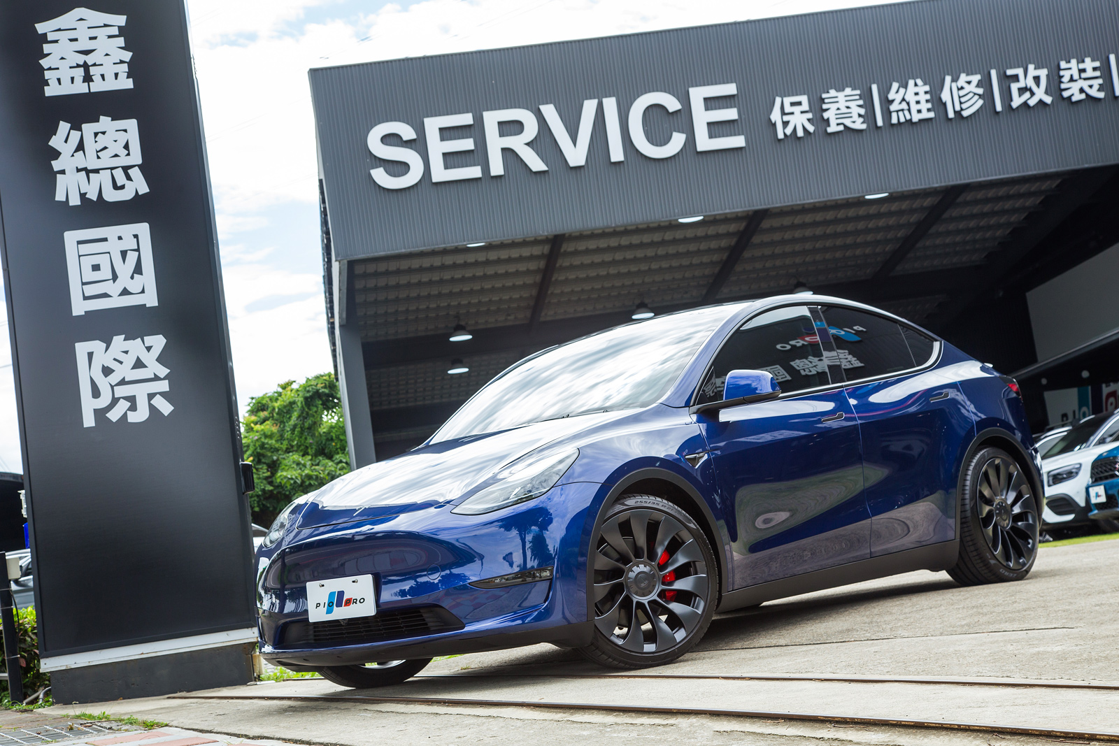 Tesla Model Y