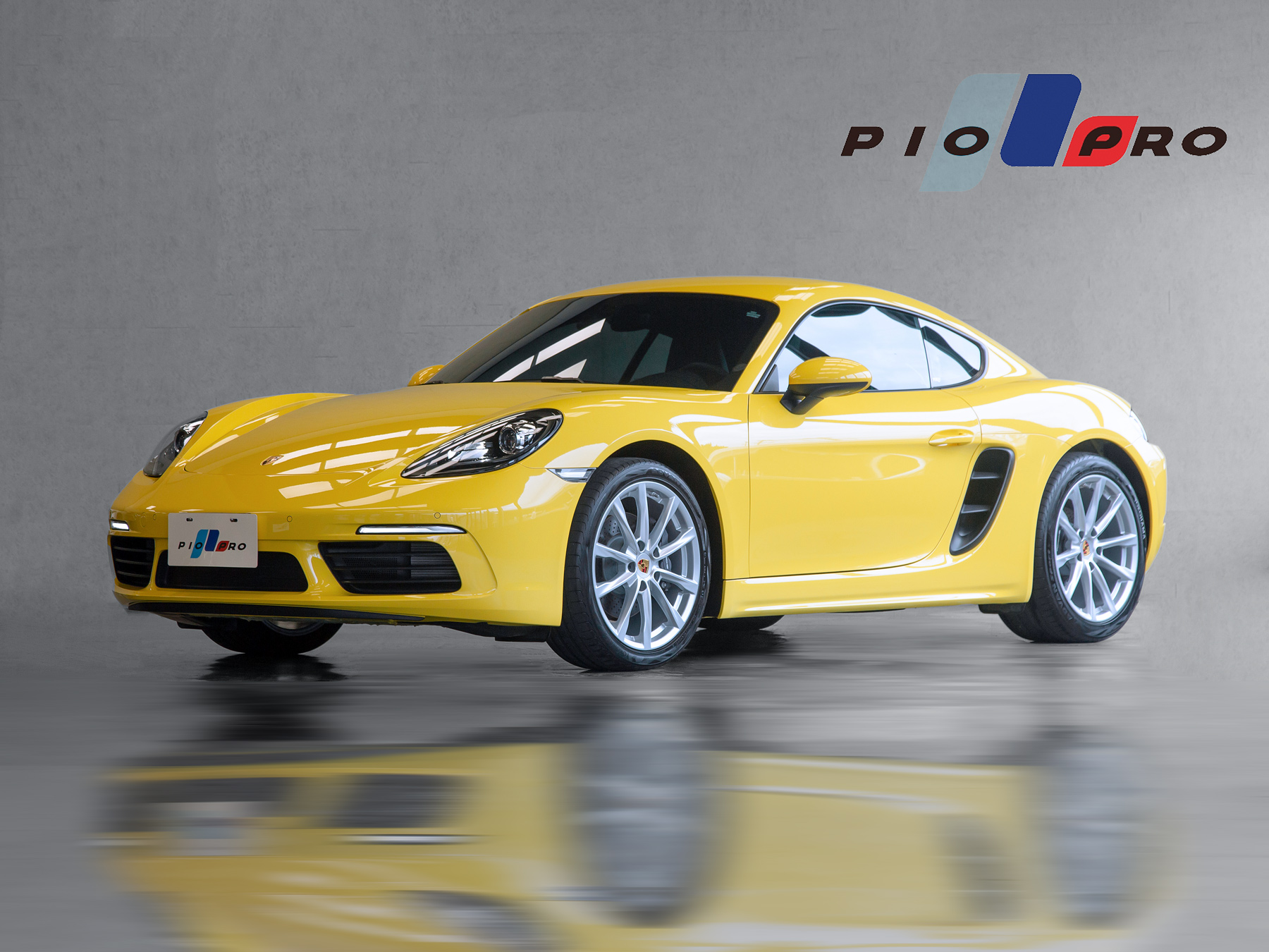 718 Cayman