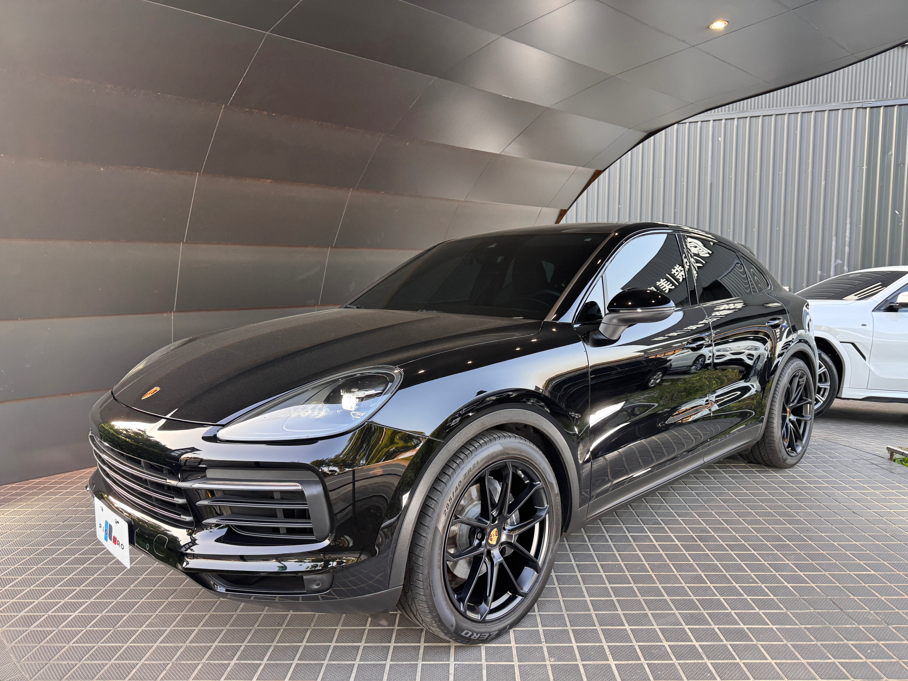 Cayenne Coupe