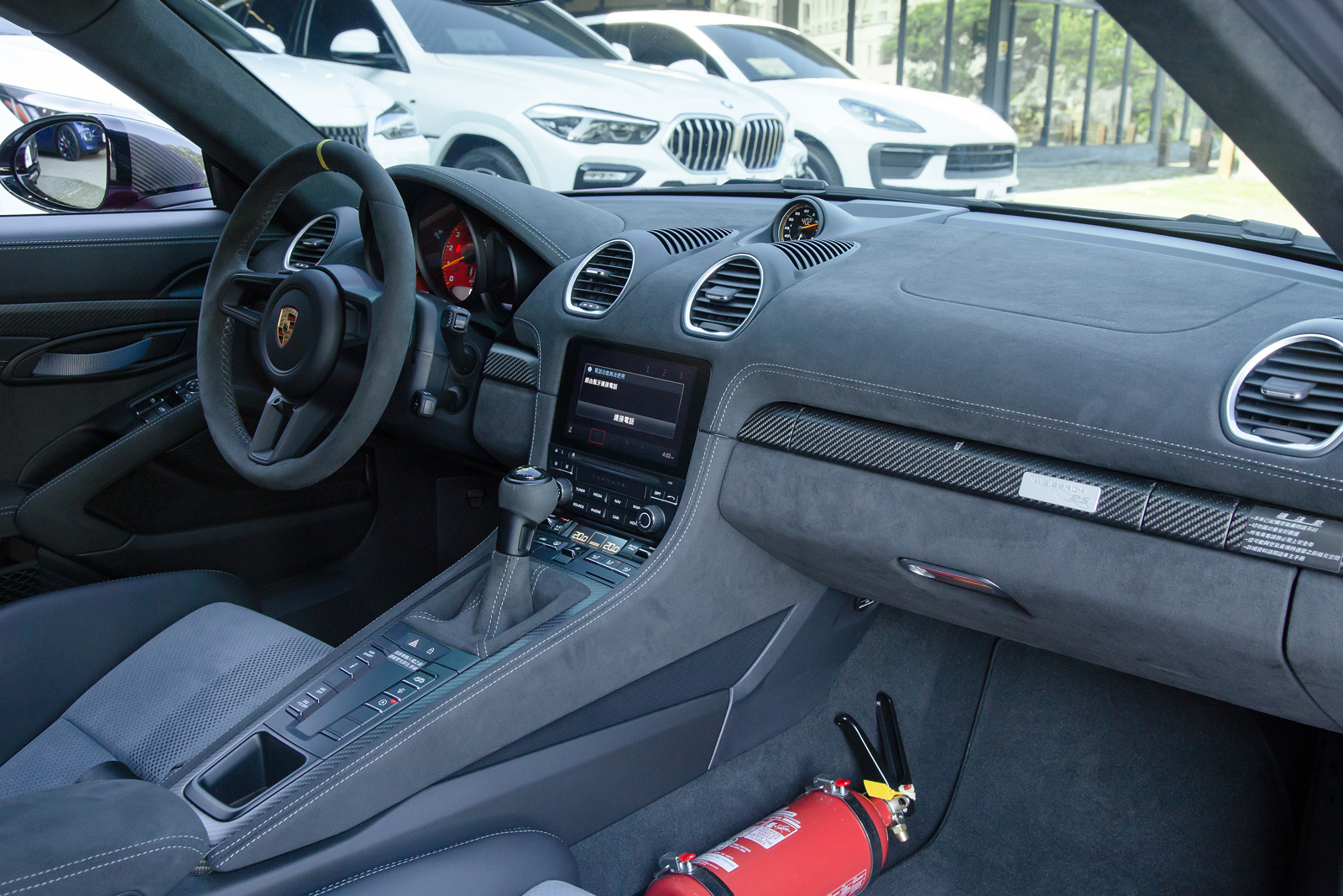 Porsche 718 Cayman