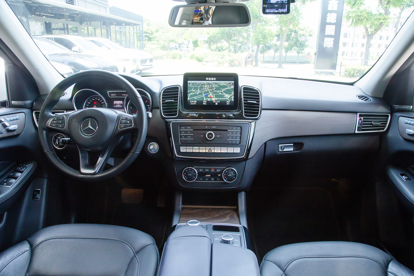 Mercedes-Benz 350d