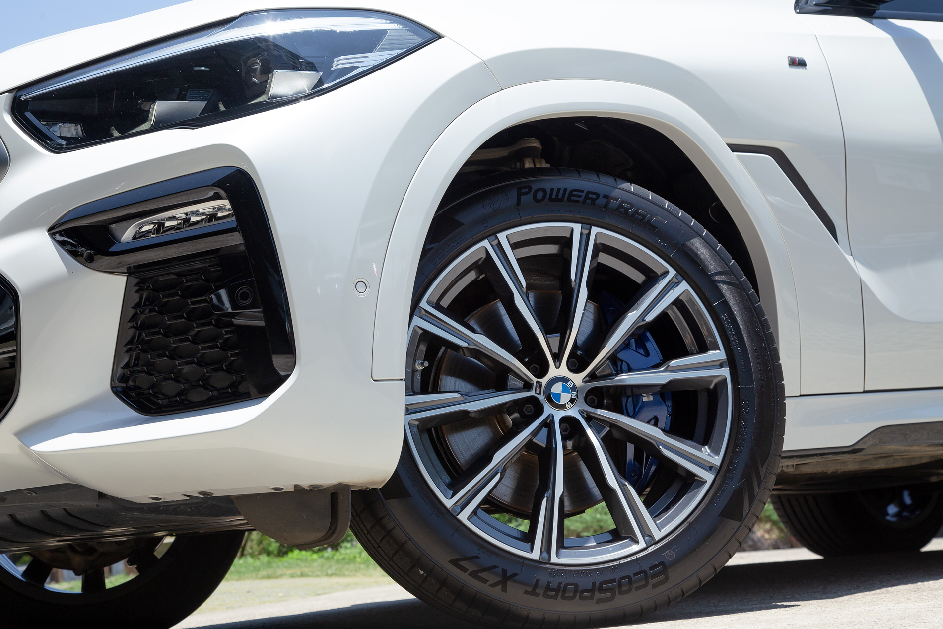 BMW xDrive40i