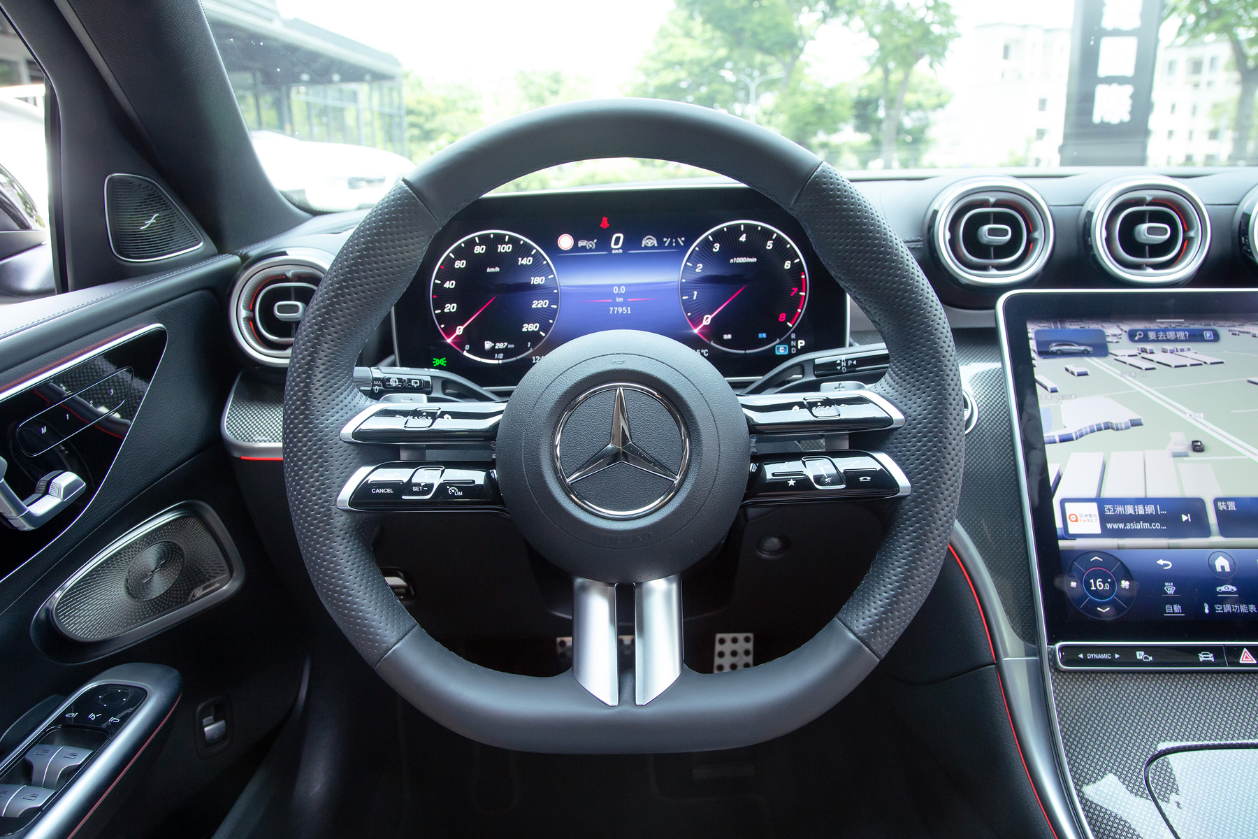 Mercedes-Benz C300