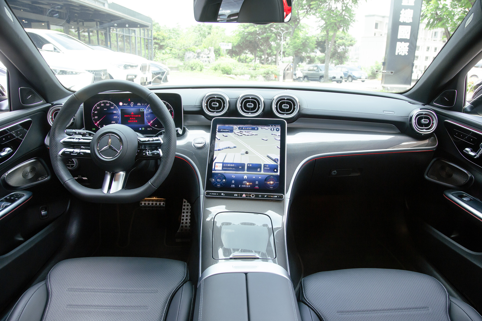 Mercedes-Benz C300