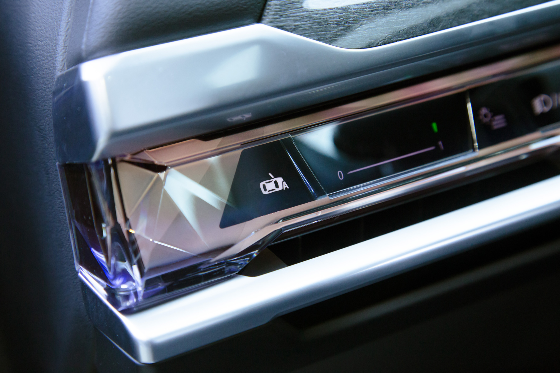 BMW 740i