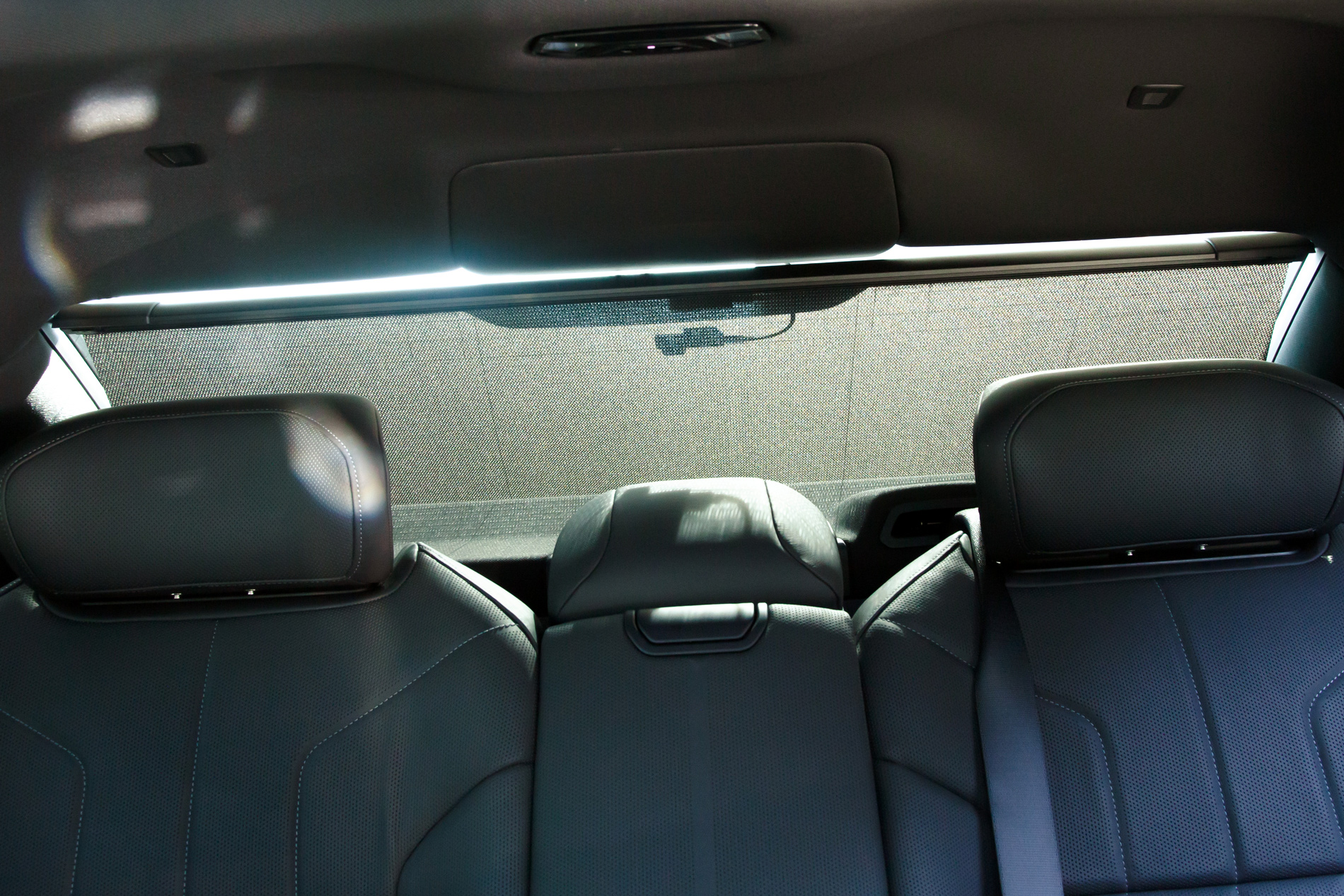 BMW 740i
