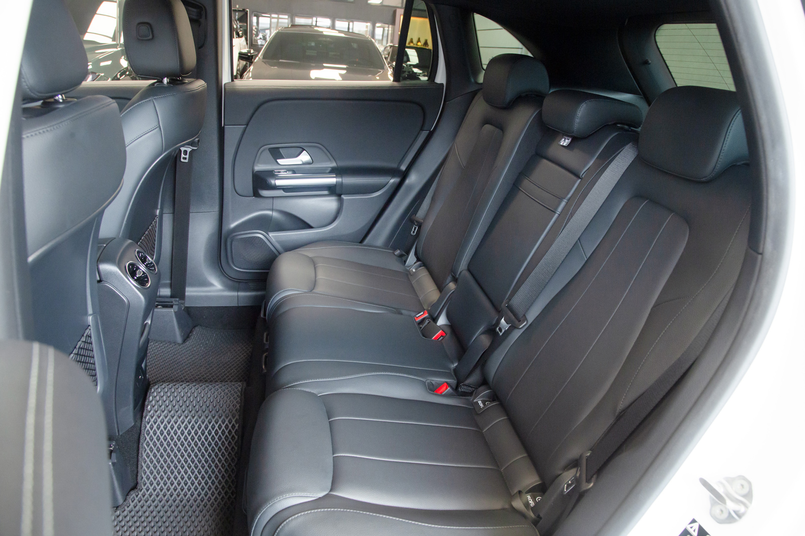 Mercedes-Benz GLA 180