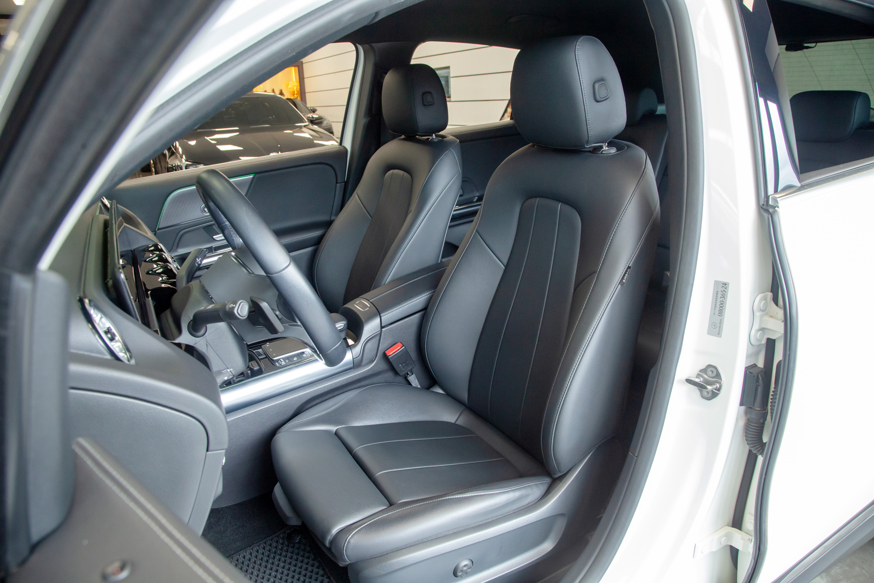 Mercedes-Benz GLA 180